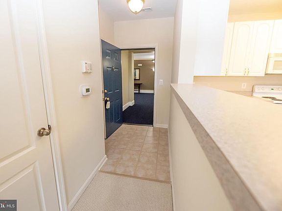 2nd image of 400 Symphony Cir Unit 509I