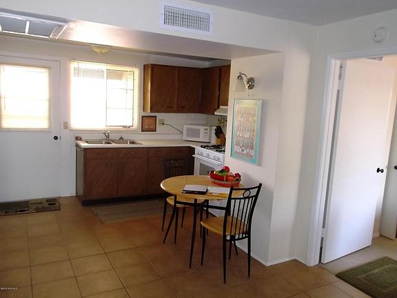 3rd image of 147 S Paseo Tierra