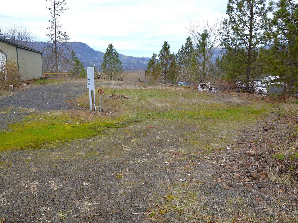 1st image of 100 Lolo St