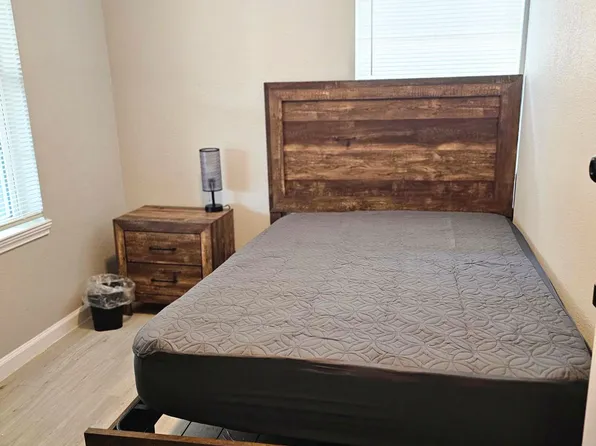 (undisclosed Address), Fort Worth, TX 76104