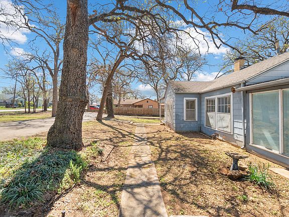 4th image of 825 Sam Calloway Rd