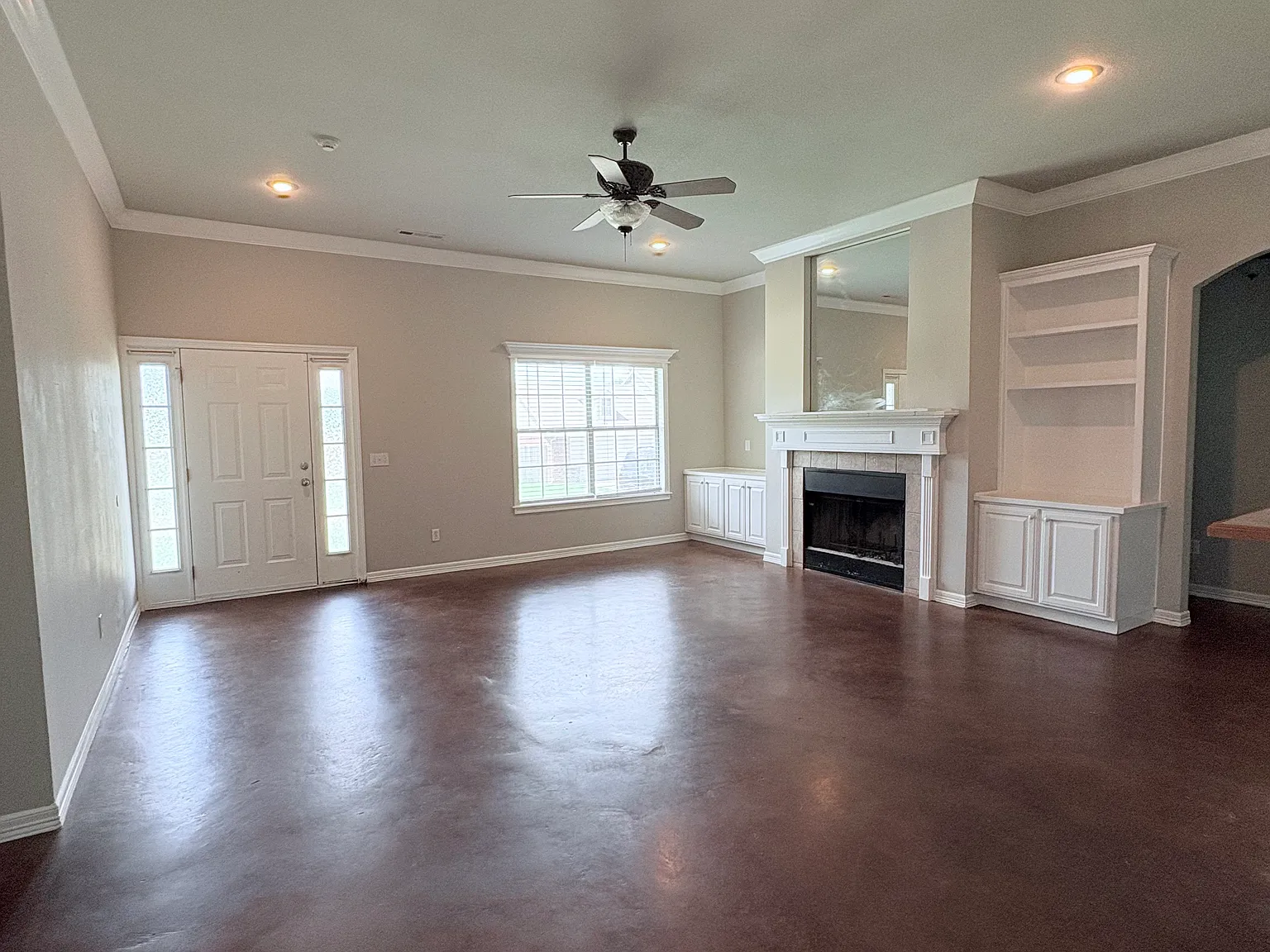 4 bed, 1689 sqft, $1,850 — Photo 3