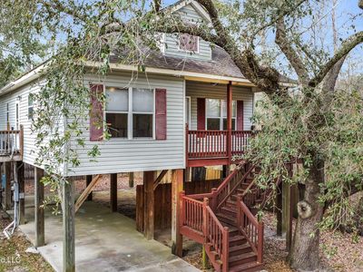 6062 E Benton St, Bay Saint Louis, MS, 39520