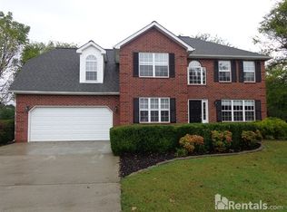 1819 Kensington Dr, Murfreesboro, TN 37127