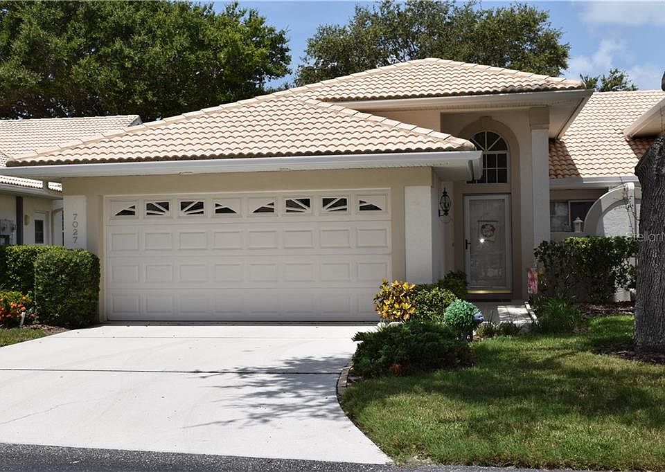 1st image of 7027 Woodside Oaks Cir #16