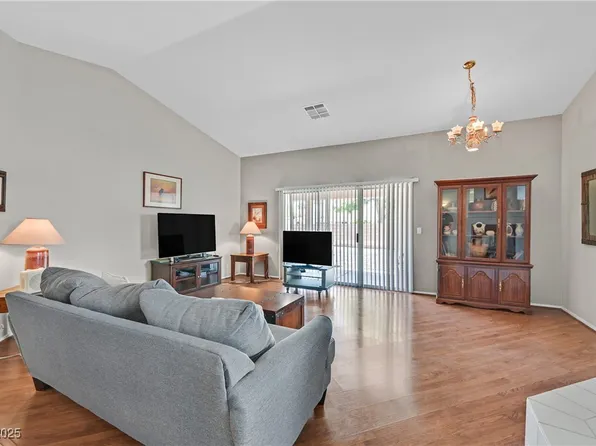 6125 Desert Haven Rd, Las Vegas, NV 89130