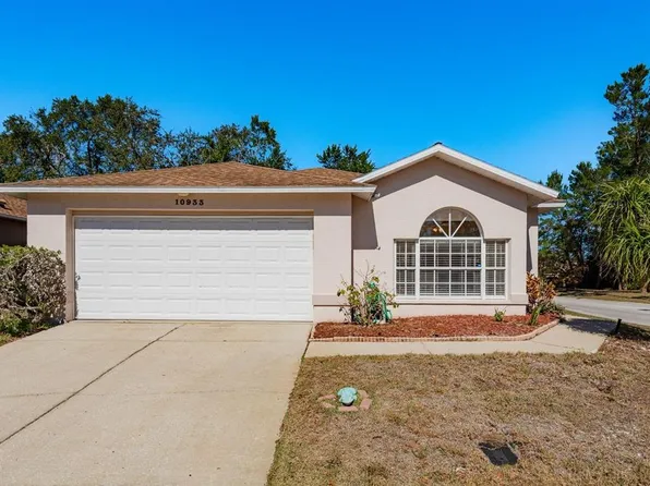 10933 Belmont Dr, New Port Richey, FL 34654