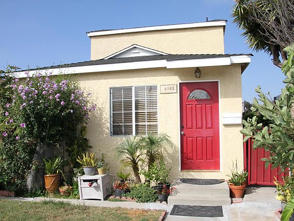 3rd image of 4862 Inglewood Blvd