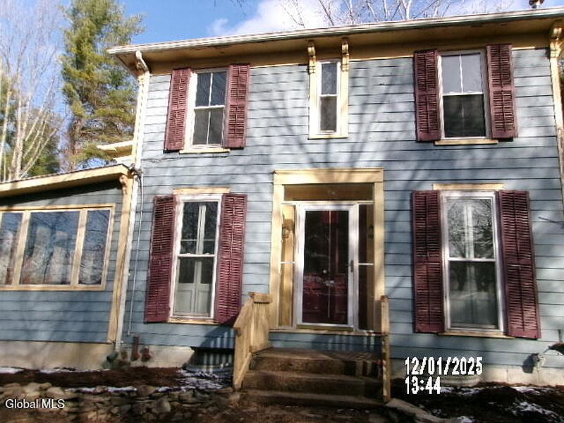 2nd image of 219 Barton Hill Road
