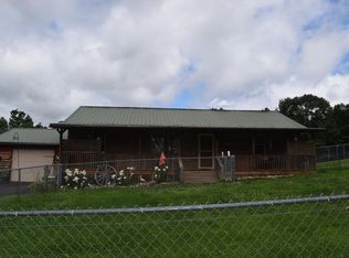 130 Graybeal Ln, Lester, WV 25865