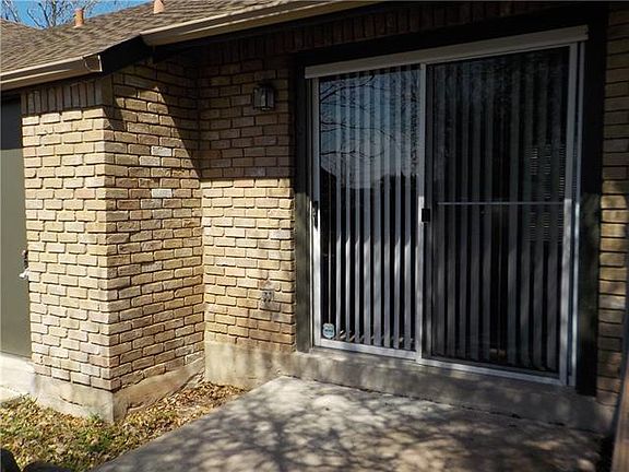 2nd image of 1015 E Yager Ln Unit 60
