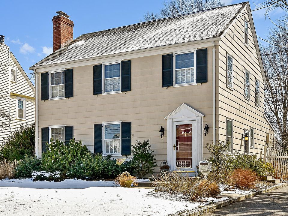 1st image of 9 Walnut St