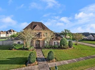 602 Lac Verret Dr, Luling, LA 70070