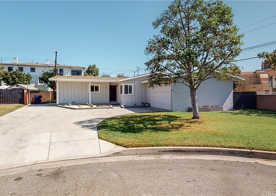 1st image of 4804 N Henton Ave