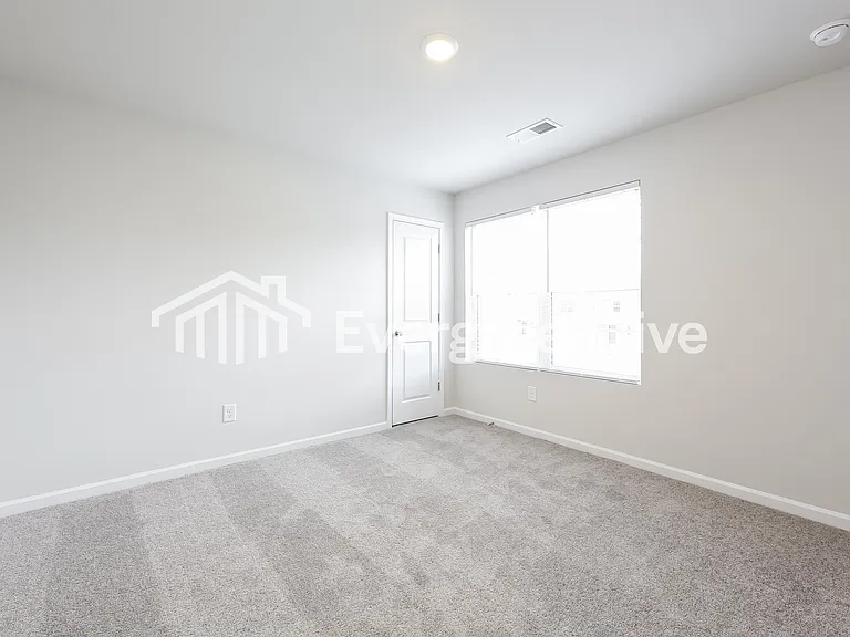 205 Stokely Way — Photo 13