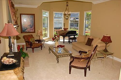 5th image of 8 Creekledge Ct
