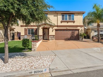 16960-16960 Beachwood Ln, Fontana, CA, 92336