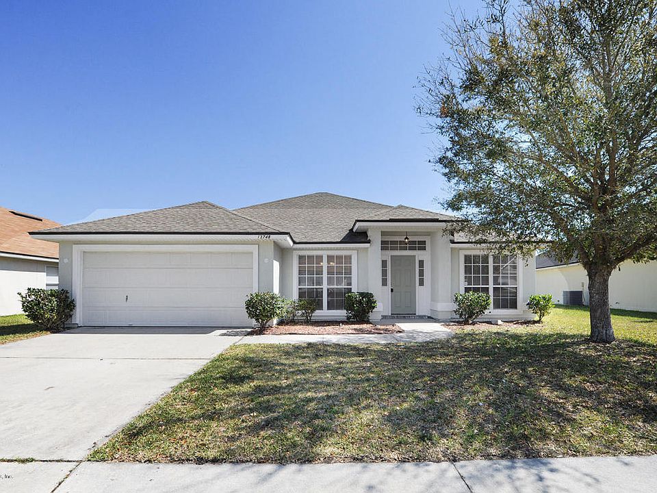 1st image of 13748 Fish Eagle Dr W
