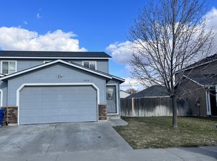 1010 SW Colonial Dr, Mountain Home, ID 83647