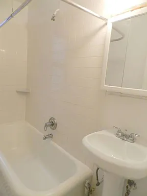 Rented by Living New York | media 28