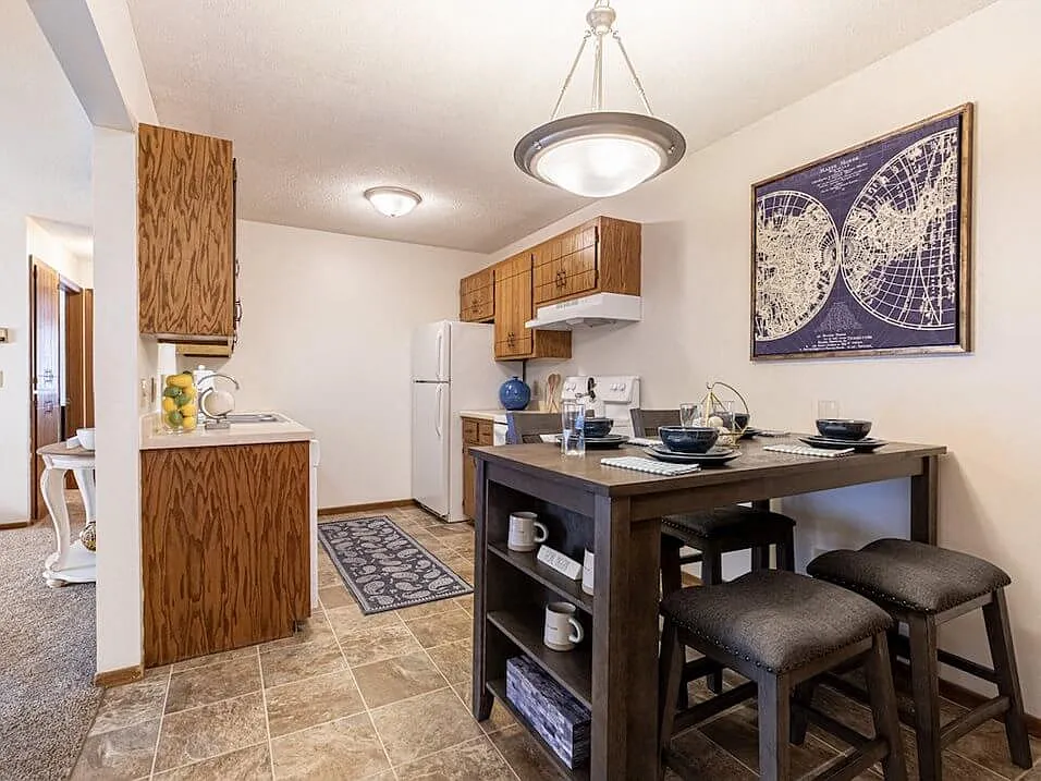 Upper Town Apartments — Photo 2