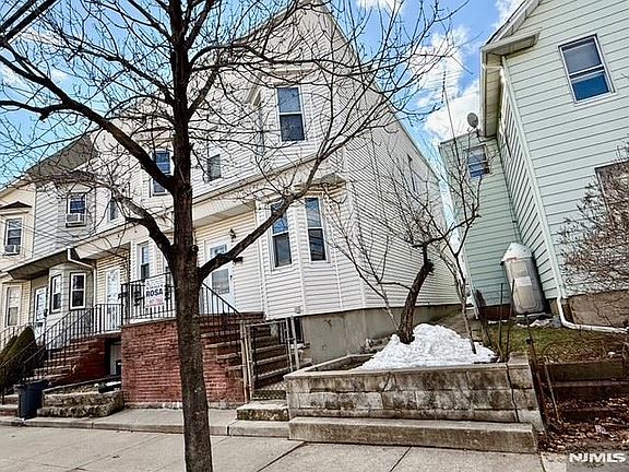 2nd image of 405 7th St