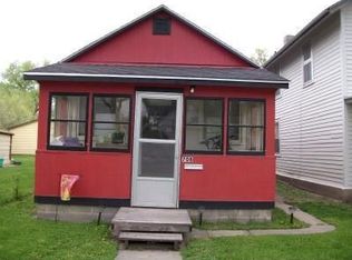 708 4th Ave SW, Aberdeen, SD 57401