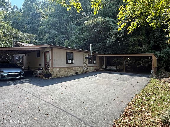 4th image of 1069 Bryan View Rd