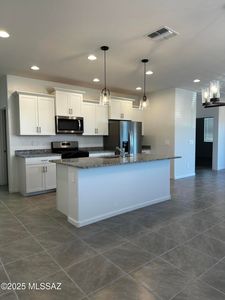 9869 N Summerstone Ave, Tucson, AZ, 85743