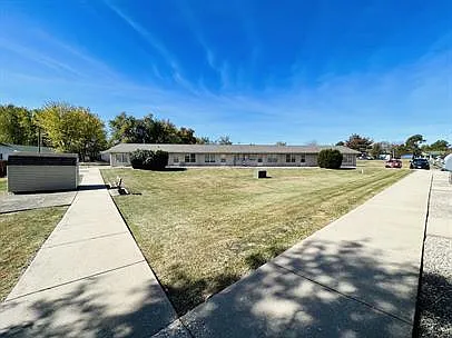 709 E Woodland St — Photo 22