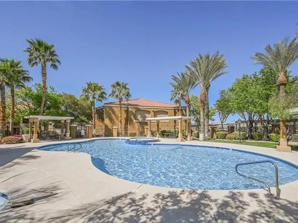 950 Seven Hills Dr, Henderson, NV