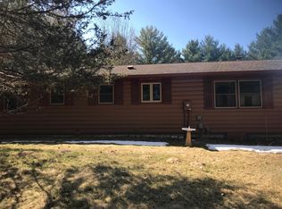 9280 Fawn Lake Dr NE, Stacy, MN 55079
