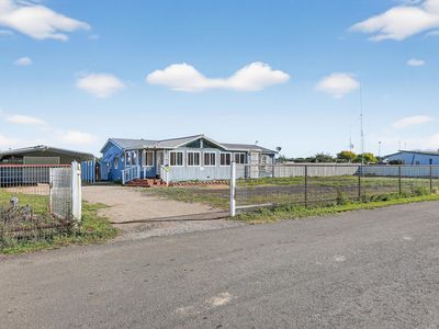 33 Jardin Rd, Los Lunas, NM, 87031