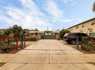 9515 Victoria Ave, South Gate, CA 90280