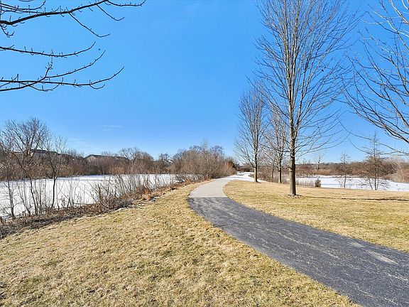 4th image of 11525 Settlers Pond Way #7-1B