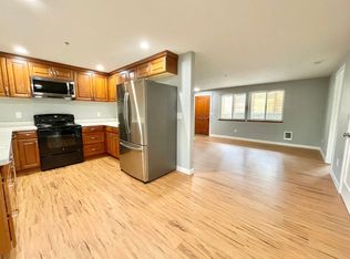 15313 15th Ave NE #C, Seattle, WA 98155