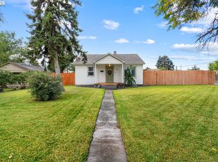 993 W Highland Ave, Hermiston, OR 97838