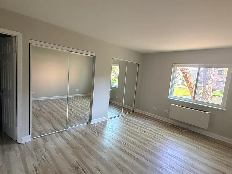 2203 W Nichols Rd — Photo 9
