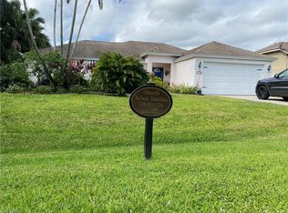 26588 Robin Way, Bonita Springs, FL 34135