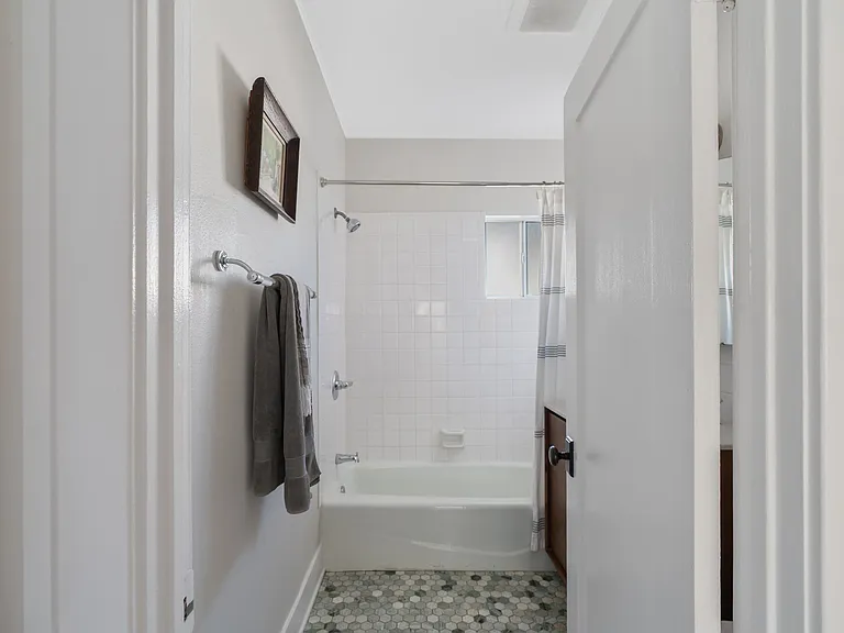 5124 Range View Ave — Photo 5