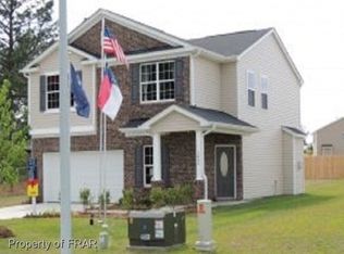 3664 Crosswinds Dr, Hope Mills, NC 28348