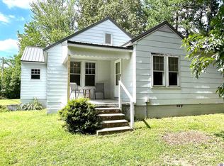 427 Clarks River Cemetery Rd, Symsonia, KY 42082