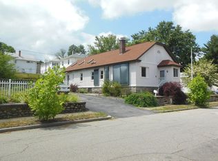 24 Locust Ave, Worcester, MA 01604