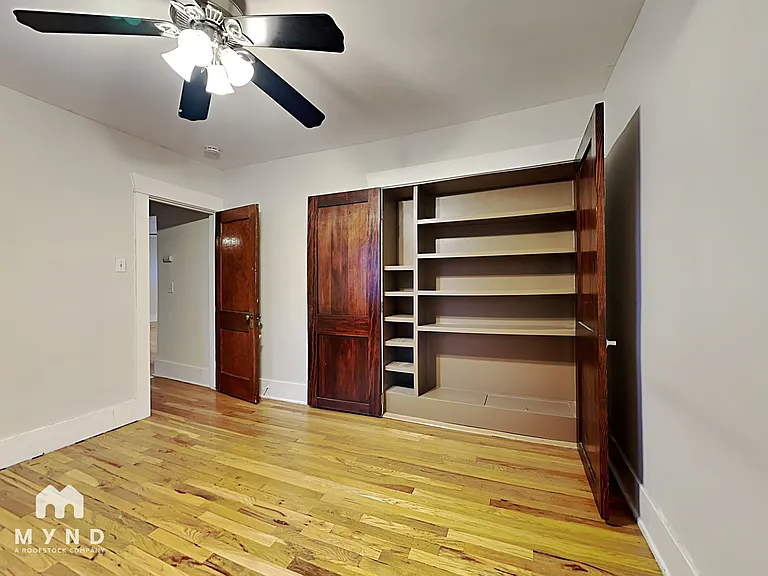 4465 N Meade St — Photo 14
