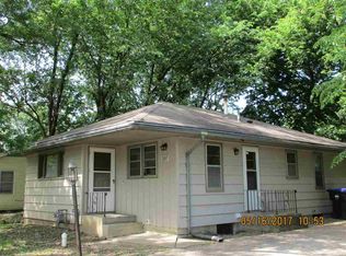 2517 SW Lincoln St, Topeka, KS 66611