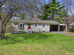 23 Ellis St, Windsor Locks, CT 06096