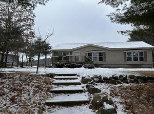 W4360 Clearwater Dr, Montello, WI 53949