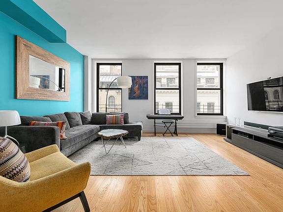 2nd image of 77 Reade St APT 6A