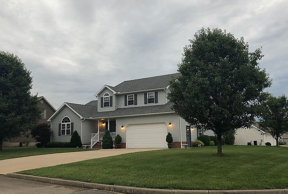1/2 acre corner lot 