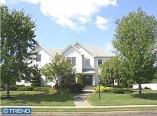 668 Leslie Ln, Yardley, PA 19067